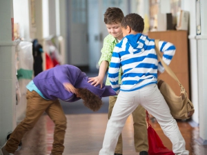 Mobbing in der Schule - Selbstbehauptung und Selbstverteidigung Mobbing in der Schule - Selbstbehauptung und Selbstverteidigung